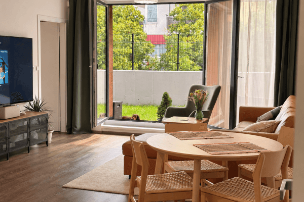 1 bedroom with open-plan kitchen flat to rent, 66 m², Gerstelova, Praha 1 bedroom with open-plan kitchen flat to rent, 66 m², Gerstelova, Praha
