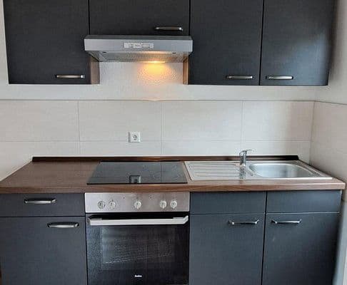 2 bedroom flat to rent, 60 m², Ludwigshafen am Rhein 2 bedroom flat to rent, 60 m², Ludwigshafen am Rhein