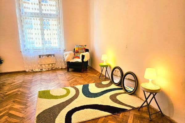 2 bedroom flat to rent, 65 m², Krásova, Praha 2 bedroom flat to rent, 65 m², Krásova, Praha