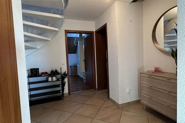 2 bedroom flat to rent, 77 m², Traubenstraße 27, Weinstadt - Endersbach 2 bedroom flat to rent, 77 m², Traubenstraße 27, Weinstadt - Endersbach