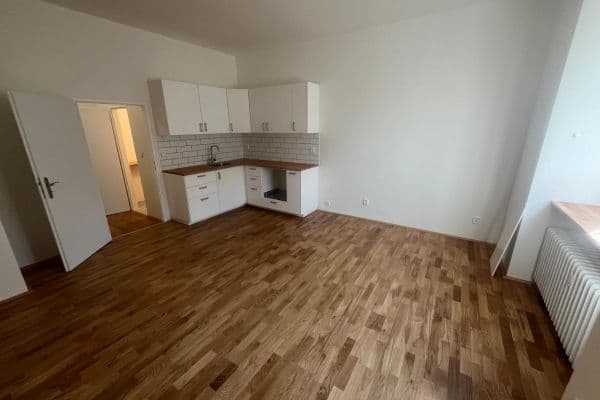 Studio flat for sale, 30 m², 28. pluku, Prague, Prague Studio flat for sale, 30 m², 28. pluku, Prague, Prague