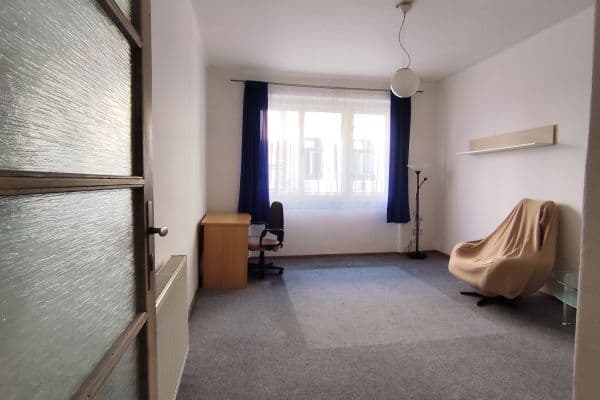 2 bedroom flat to rent, 55 m², Tomkova, Hradec Králové 2 bedroom flat to rent, 55 m², Tomkova, Hradec Králové