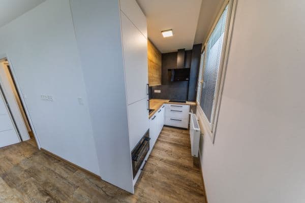 Studio flat for sale, 28 m², Bělehradská, Pardubice Studio flat for sale, 28 m², Bělehradská, Pardubice