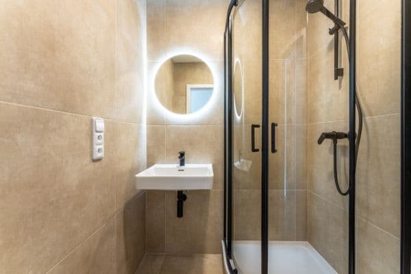 3 bedroom with open-plan kitchen flat for sale, 66 m², Spojovací, Praha 3 bedroom with open-plan kitchen flat for sale, 66 m², Spojovací, Praha
