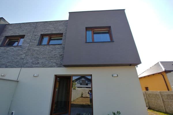 house to rent, 137 m², Semonická, Praha house to rent, 137 m², Semonická, Praha