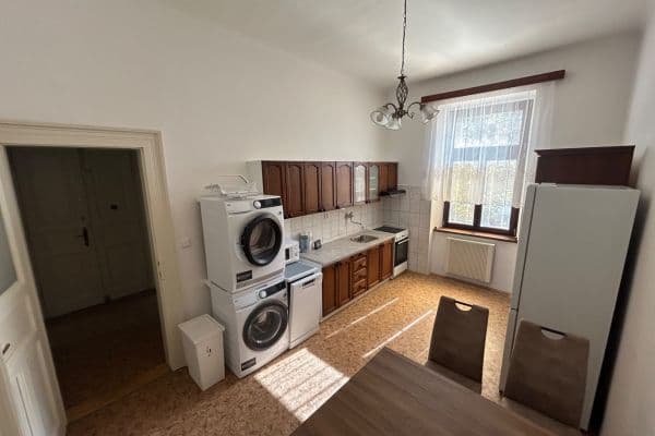 2 bedroom flat to rent, 60 m², Jindřicha Plachty, Praha 2 bedroom flat to rent, 60 m², Jindřicha Plachty, Praha