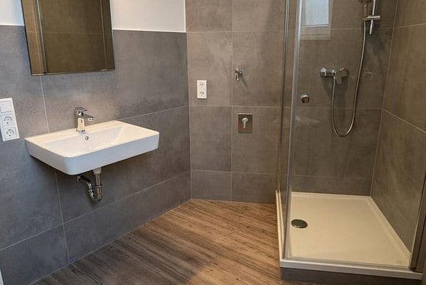 4 bedroom flat to rent, 120 m², Dellstr.1A, Duisburg 4 bedroom flat to rent, 120 m², Dellstr.1A, Duisburg