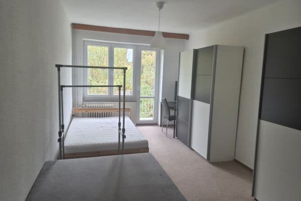 2 bedroom flat to rent, 57 m², Michelangelova, Prague, Prague 2 bedroom flat to rent, 57 m², Michelangelova, Prague, Prague