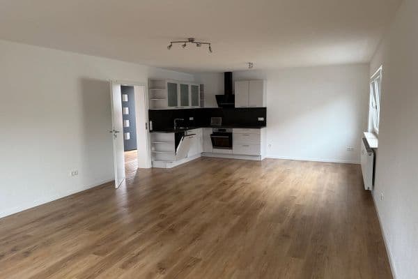 2 bedroom with open-plan kitchen flat to rent, 90 m², Ellhofen 2 bedroom with open-plan kitchen flat to rent, 90 m², Ellhofen