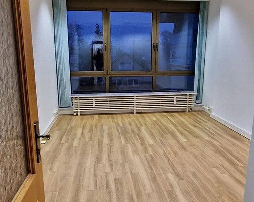 office to rent, 77 m², Berliner Strasse 109 B, Oranienburg office to rent, 77 m², Berliner Strasse 109 B, Oranienburg