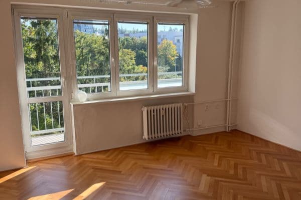 4 bedroom flat to rent, 72 m², Hrusická, Praha 4 bedroom flat to rent, 72 m², Hrusická, Praha