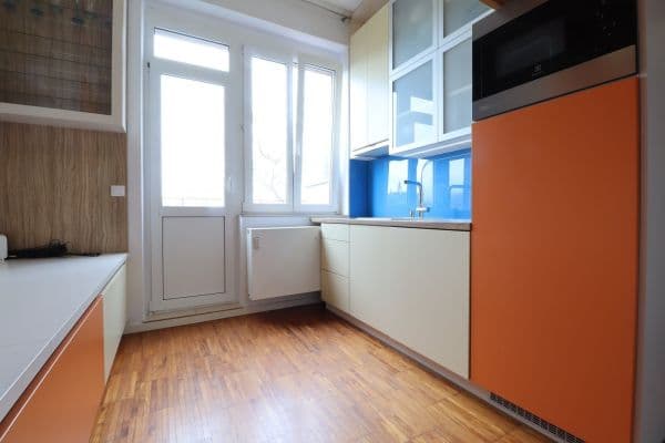Studio flat to rent, 16 m², Parléřova, Praha Studio flat to rent, 16 m², Parléřova, Praha