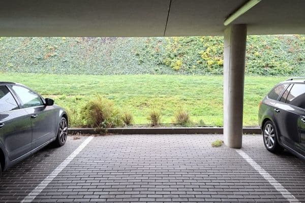 garage to rent, 15 m², Praha garage to rent, 15 m², Praha