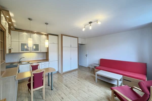Studio flat for sale, 32 m², Mezi Domy, Jesenice (okres Praha-Západ) Studio flat for sale, 32 m², Mezi Domy, Jesenice (okres Praha-Západ)