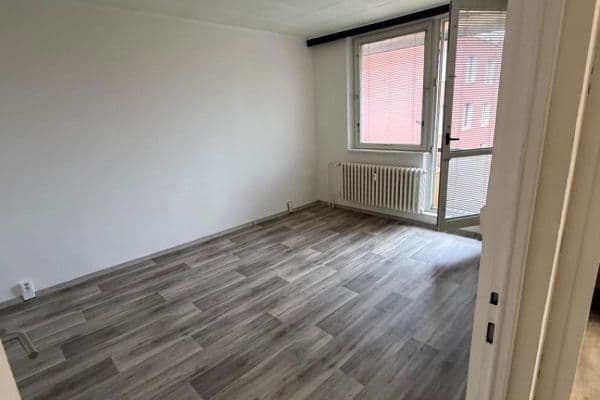 2 bedroom flat to rent, 56 m², Plovdivská, Brno 2 bedroom flat to rent, 56 m², Plovdivská, Brno