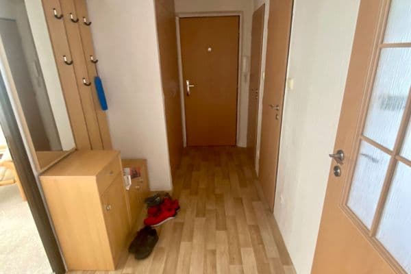 3 bedroom flat to rent, 53 m², Okrajová, Pardubice 3 bedroom flat to rent, 53 m², Okrajová, Pardubice