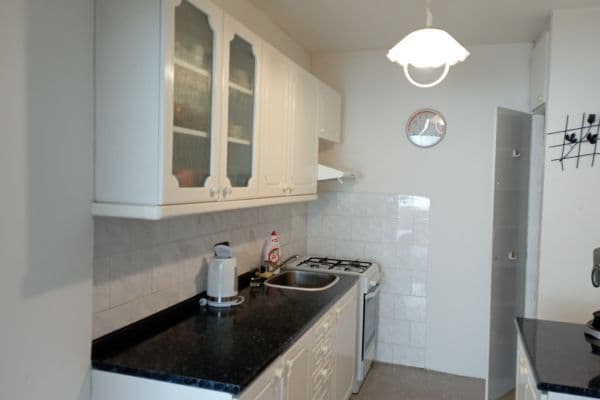 2 bedroom with open-plan kitchen flat to rent, 68 m², Křejpského, Praha 2 bedroom with open-plan kitchen flat to rent, 68 m², Křejpského, Praha