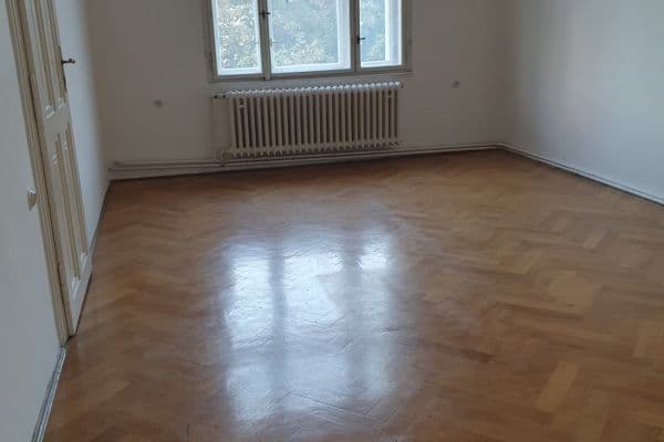 3 bedroom flat to rent, 100 m², U Starého hřbitova, Praha 3 bedroom flat to rent, 100 m², U Starého hřbitova, Praha