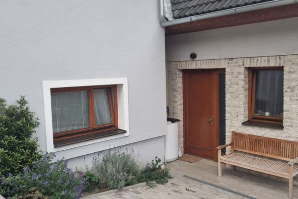 4 bedroom with open-plan kitchen flat to rent, 166 m², Na Výsluní, Tuchoměřice 4 bedroom with open-plan kitchen flat to rent, 166 m², Na Výsluní, Tuchoměřice