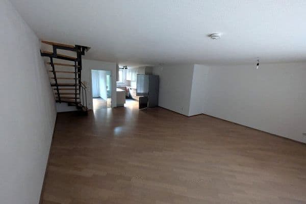 4 bedroom flat to rent, 120 m², Sindelfingen 4 bedroom flat to rent, 120 m², Sindelfingen