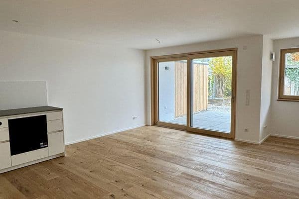 2 bedroom flat to rent, 72 m², Happinger Straße 66, Rosenheim, Bavaria 2 bedroom flat to rent, 72 m², Happinger Straße 66, Rosenheim, Bavaria