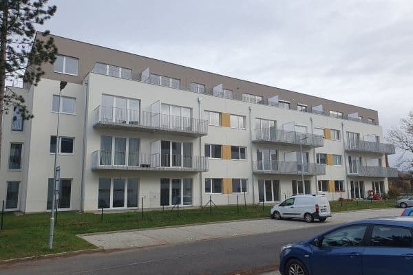 1 bedroom with open-plan kitchen flat to rent, 59 m², U Parketárny, Unhošť 1 bedroom with open-plan kitchen flat to rent, 59 m², U Parketárny, Unhošť