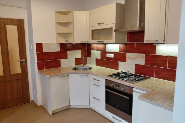 1 bedroom flat to rent, 33 m², Zenklova, Praha 1 bedroom flat to rent, 33 m², Zenklova, Praha