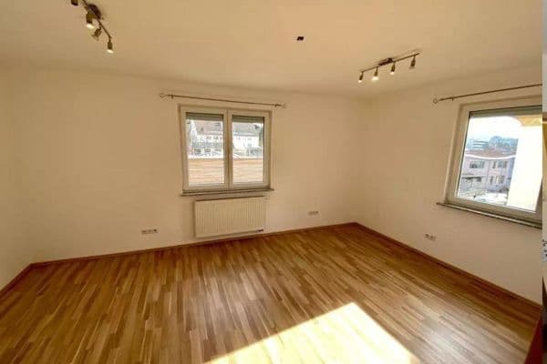 2 bedroom with open-plan kitchen flat to rent, 80 m², Aalen, Baden-Württemberg 2 bedroom with open-plan kitchen flat to rent, 80 m², Aalen, Baden-Württemberg
