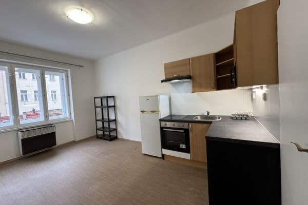 Small studio flat to rent, 25 m², Oldřichova, Small studio flat to rent, 25 m², Oldřichova,