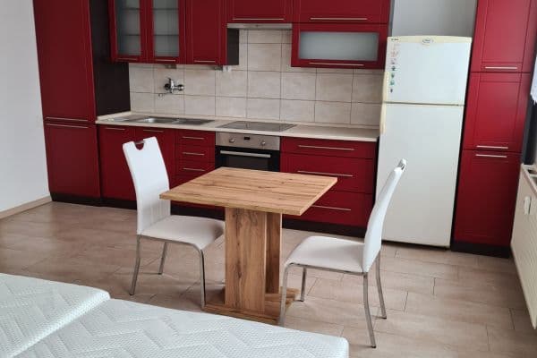 Studio flat to rent, 37 m², A. Trägera, České Budějovice, Jihočeský Region Studio flat to rent, 37 m², A. Trägera, České Budějovice, Jihočeský Region