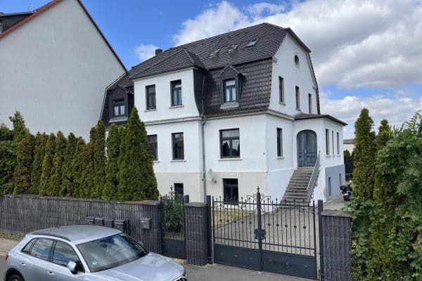 house for sale, 446 m², Brehnaer Straße 6, Bitterfeld-Wolfen, Saxony-Anhalt house for sale, 446 m², Brehnaer Straße 6, Bitterfeld-Wolfen, Saxony-Anhalt