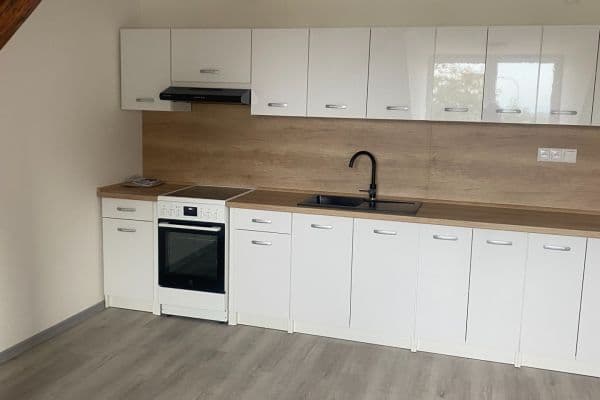 1 bedroom with open-plan kitchen flat to rent, 45 m², U Hřebčince, Písek, Jihočeský Region 1 bedroom with open-plan kitchen flat to rent, 45 m², U Hřebčince, Písek, Jihočeský Region