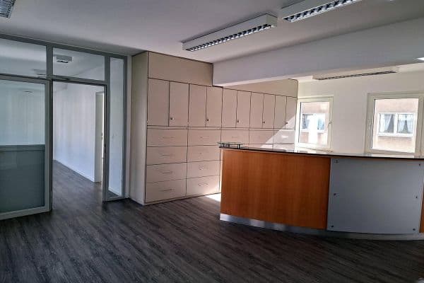 office to rent, 120 m², Wüstenhöfer Str. 230, Essen, North Rhine-Westphalia office to rent, 120 m², Wüstenhöfer Str. 230, Essen, North Rhine-Westphalia