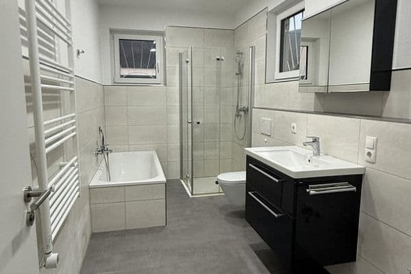 5 bedroom flat to rent, 117 m², Andernach-Namedy 5 bedroom flat to rent, 117 m², Andernach-Namedy