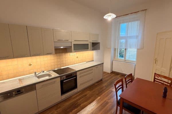 2 bedroom flat to rent, 70 m², Haškova, Praha 2 bedroom flat to rent, 70 m², Haškova, Praha