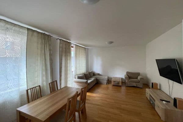 1 bedroom with open-plan kitchen flat for sale, 58 m², Pod Dvorem, Praha 1 bedroom with open-plan kitchen flat for sale, 58 m², Pod Dvorem, Praha