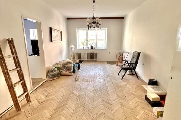 3 bedroom flat to rent, 100 m², Riegrova, České Budějovice 3 bedroom flat to rent, 100 m², Riegrova, České Budějovice