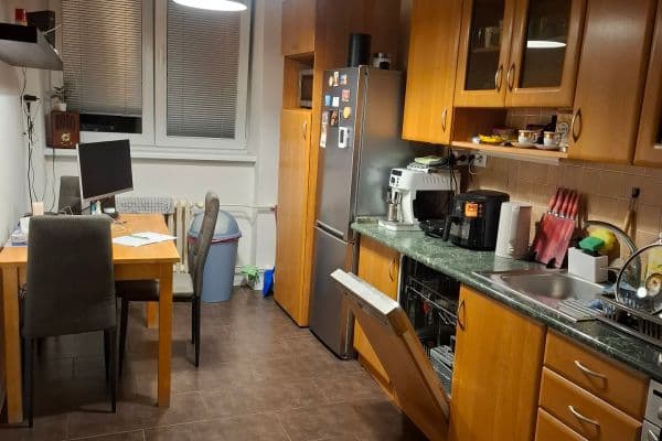 2 bedroom flat to rent, 65 m², Merhautova, Brno 2 bedroom flat to rent, 65 m², Merhautova, Brno