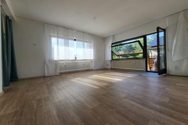 3 bedroom flat to rent, 98 m², Würzburg, Bavaria 3 bedroom flat to rent, 98 m², Würzburg, Bavaria