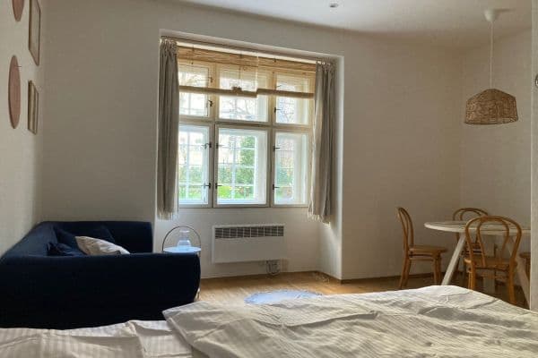 Studio flat to rent, 34 m², Na Hutích, Praha Studio flat to rent, 34 m², Na Hutích, Praha