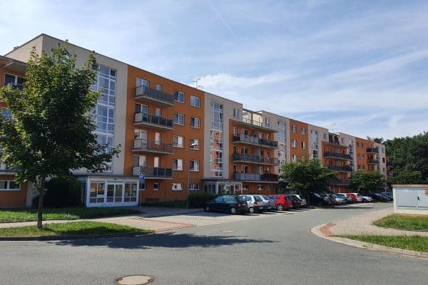 1 bedroom with open-plan kitchen flat to rent, 53 m², Jozefa Gabčíka, Pardubice 1 bedroom with open-plan kitchen flat to rent, 53 m², Jozefa Gabčíka, Pardubice