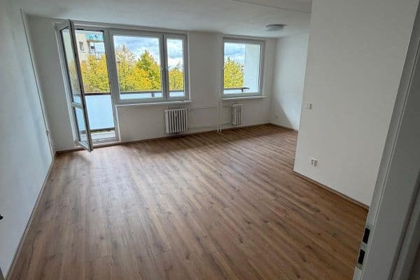 2 bedroom with open-plan kitchen flat for sale, 71 m², Breitcetlova, Praha 2 bedroom with open-plan kitchen flat for sale, 71 m², Breitcetlova, Praha