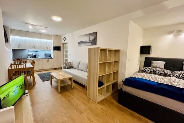 Studio flat for sale, 34 m², Bajkalská, Praha Studio flat for sale, 34 m², Bajkalská, Praha