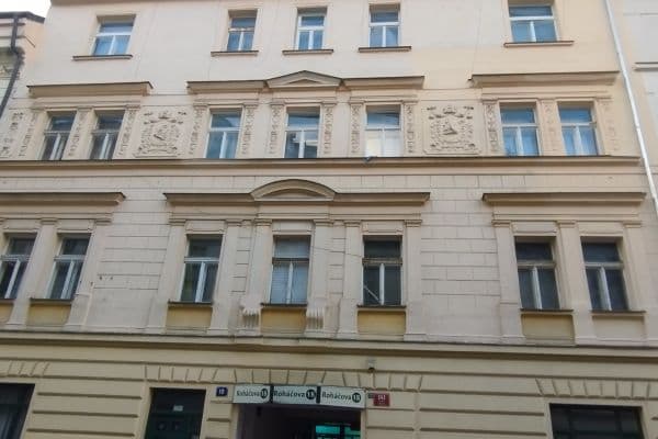 Studio flat to rent, 31 m², Roháčova, Praha Studio flat to rent, 31 m², Roháčova, Praha