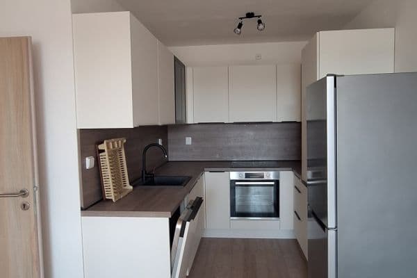 1 bedroom with open-plan kitchen flat to rent, 42 m², Zahradnická, Brandýs nad Labem-Stará Boleslav 1 bedroom with open-plan kitchen flat to rent, 42 m², Zahradnická, Brandýs nad Labem-Stará Boleslav