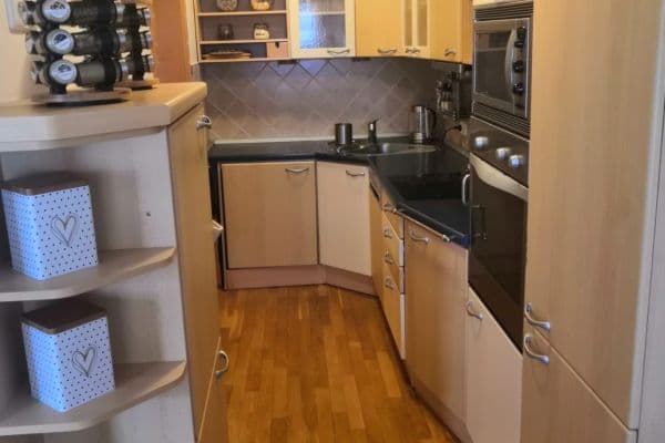 2 bedroom with open-plan kitchen flat to rent, 82 m², Ortenovo náměstí, 2 bedroom with open-plan kitchen flat to rent, 82 m², Ortenovo náměstí,