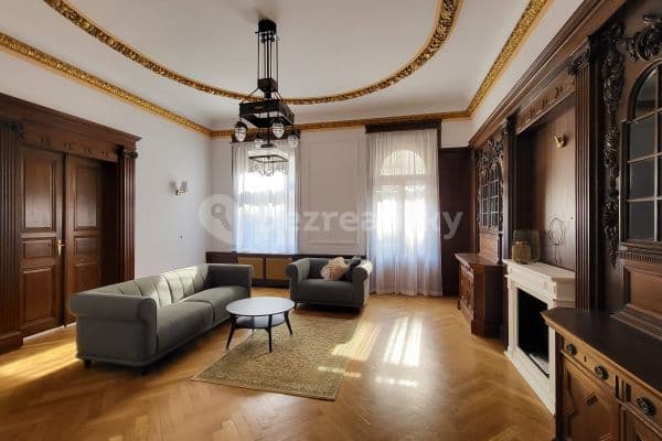 3 bedroom flat to rent, 130 m², Strossmayerovo náměstí, Prague, Prague