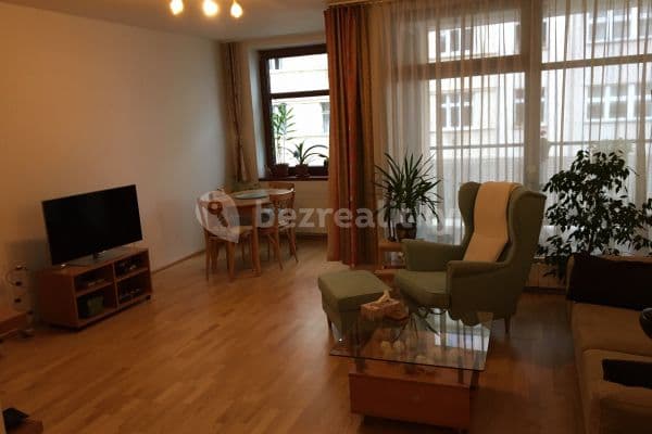 1 bedroom with open-plan kitchen flat to rent, 59 m², Chrudimská, 1 bedroom with open-plan kitchen flat to rent, 59 m², Chrudimská,