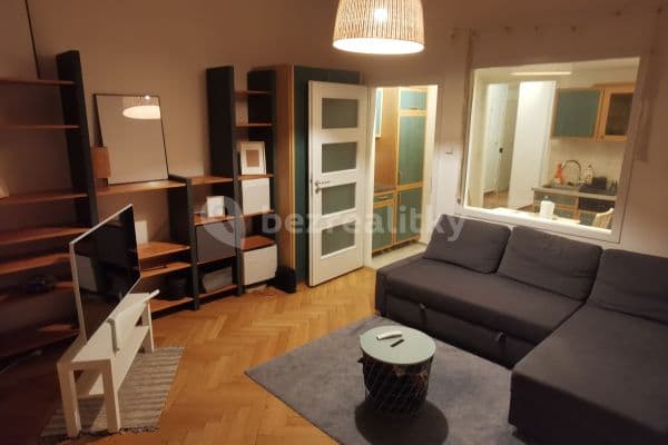 2 bedroom flat to rent, 48 m², Petrská, 