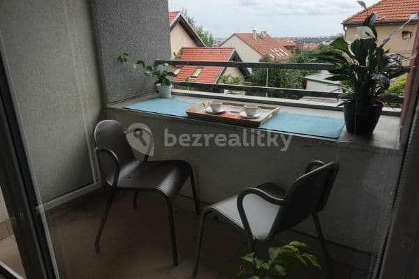 1 bedroom with open-plan kitchen flat to rent, 74 m², Nad Šestikopy, Praha 1 bedroom with open-plan kitchen flat to rent, 74 m², Nad Šestikopy, Praha